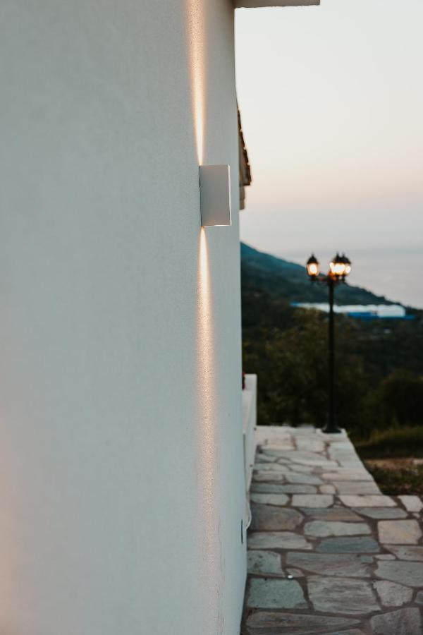 Little Holiday home